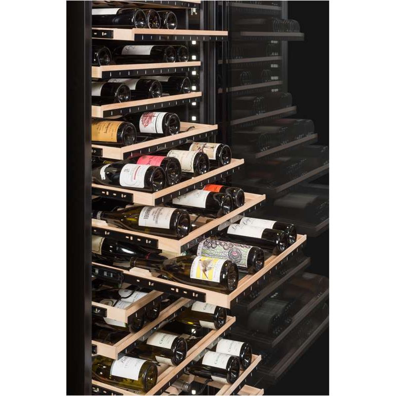découvrez la sommelière cave vieillissement 185 bouteilles, l'investissement idéal pour les amateurs de vin souhaitant conserver et valoriser leurs crus d'exception.